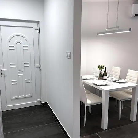 Downtown Apartman Pécs