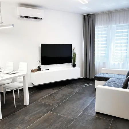 Apartman Downtown *